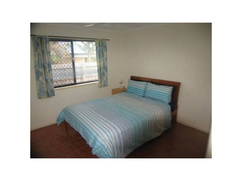 Sandstone Point QLD 4511
