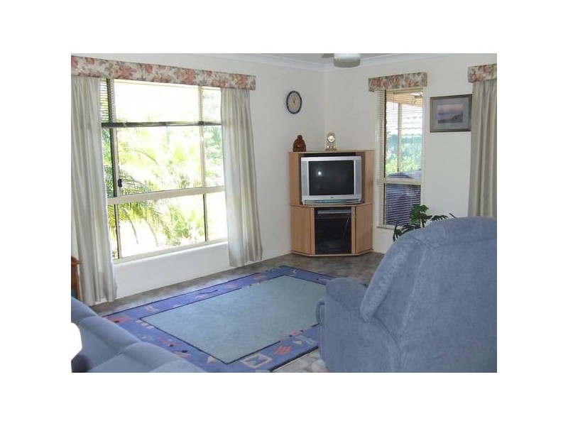 Sandstone Point QLD 4511