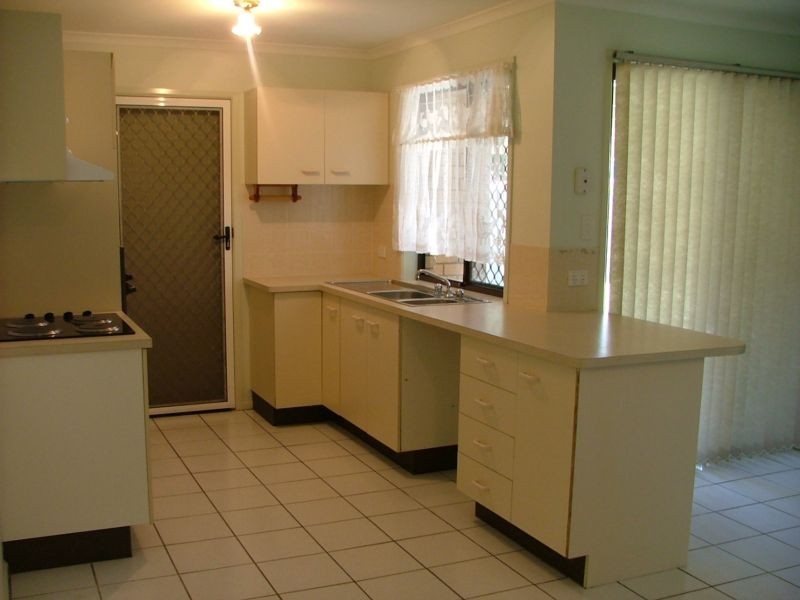 10 Taylor Street, Bongaree QLD 4507