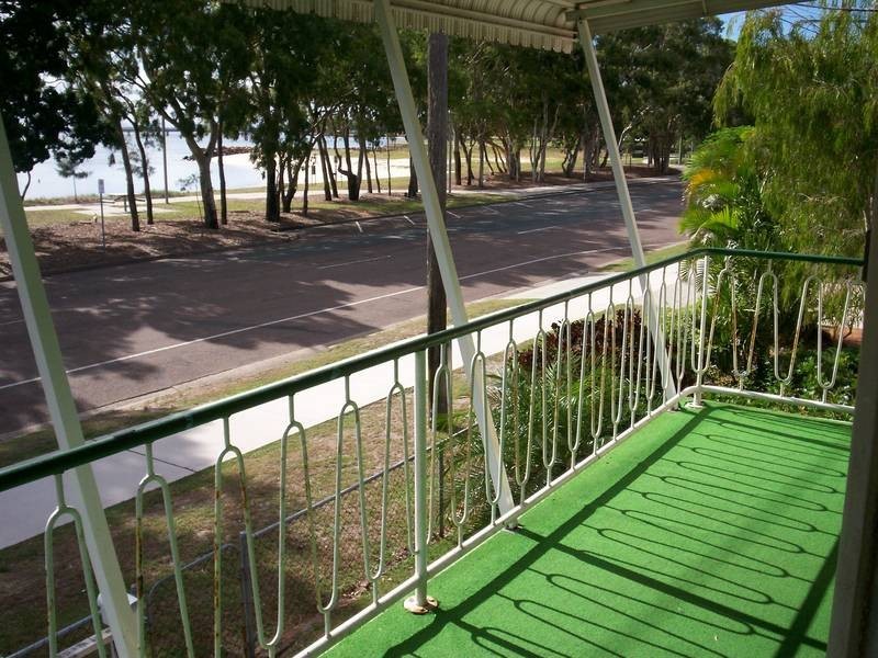 1/123 Welsby Parade, Bongaree QLD 4507