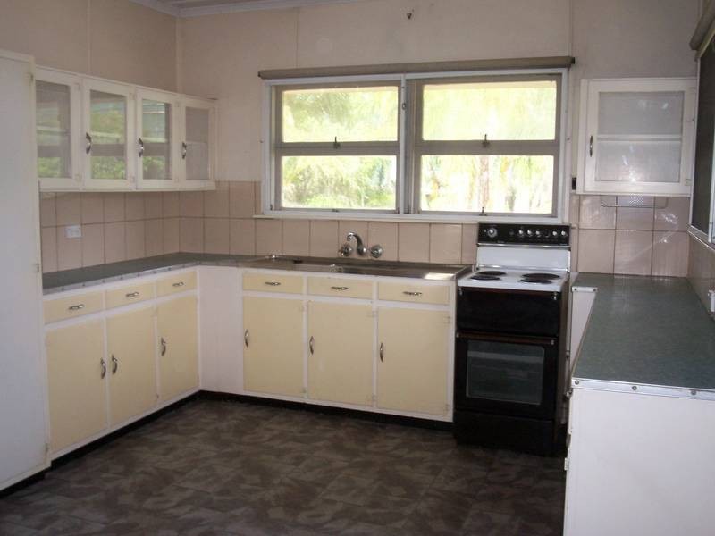 1/123 Welsby Parade, Bongaree QLD 4507