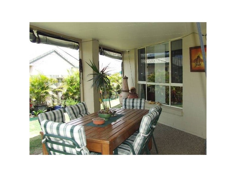 Sandstone Point QLD 4511