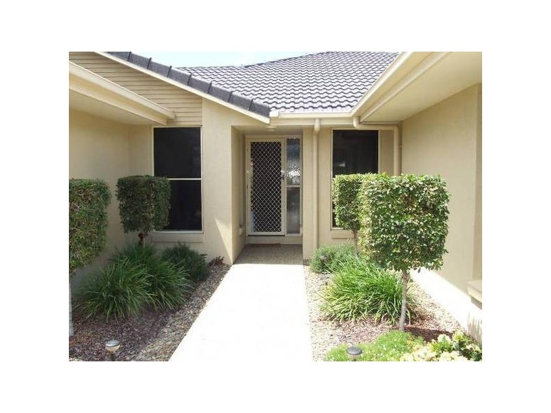 Sandstone Point QLD 4511