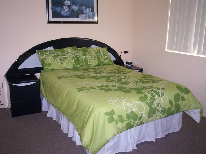 3/5 Wattle Ave, Bribie Island QLD 4507