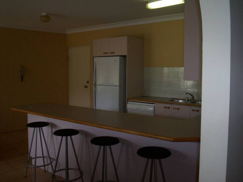 3/5 Wattle Ave, Bribie Island QLD 4507