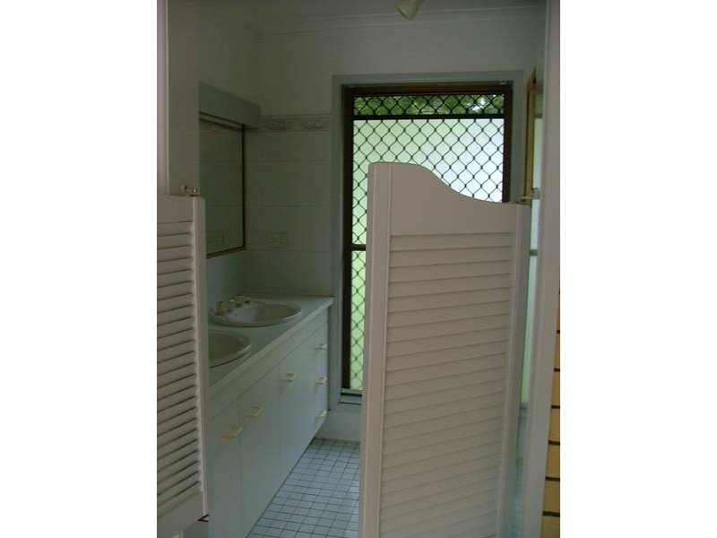 4 Heron Street, Woorim, Bribie Island QLD 4507