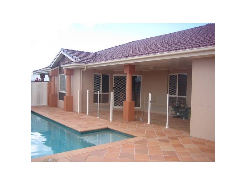 Sandstone Point QLD 4511