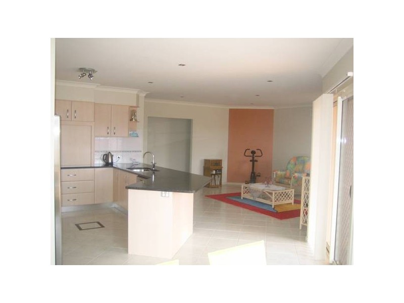 Sandstone Point QLD 4511