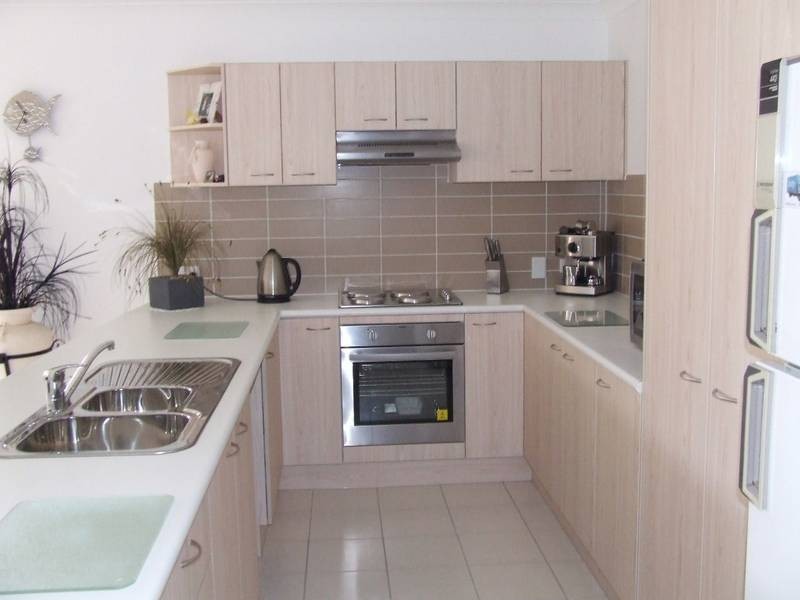 Sandstone Point QLD 4511