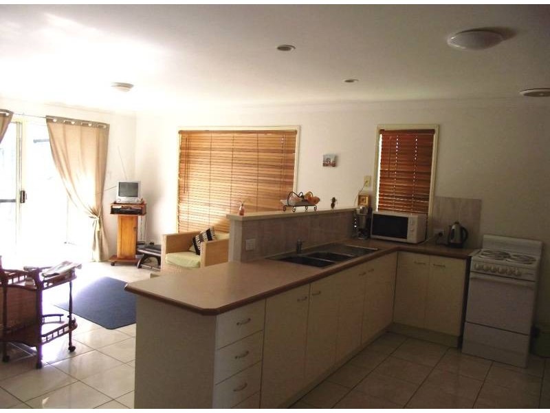 Sandstone Point QLD 4511