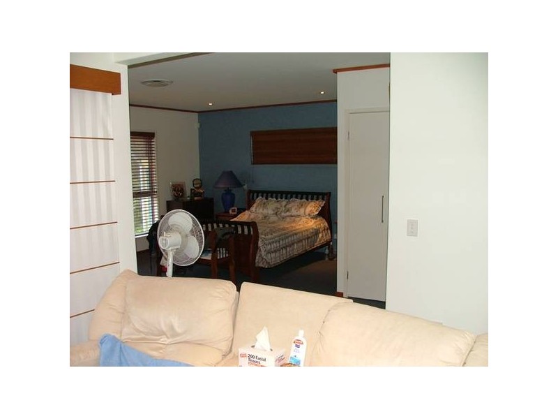 Sandstone Point QLD 4511
