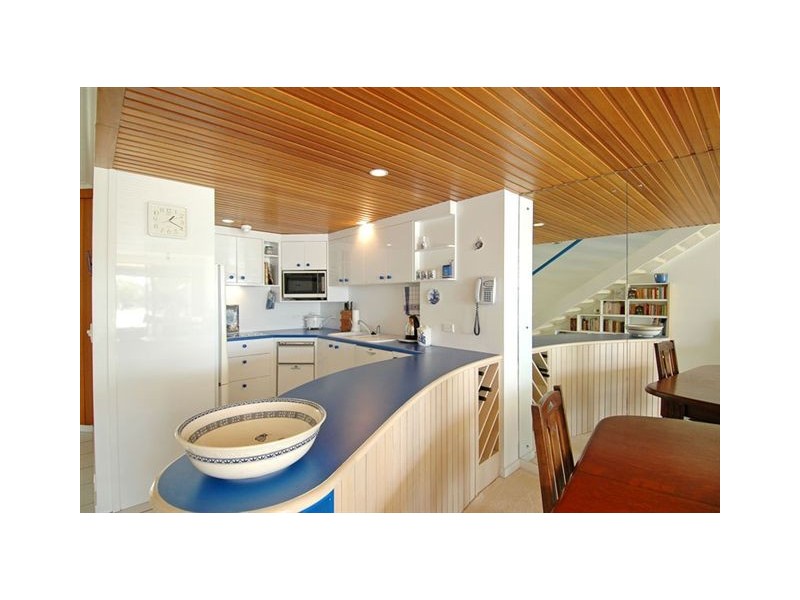 Sandstone Point QLD 4511