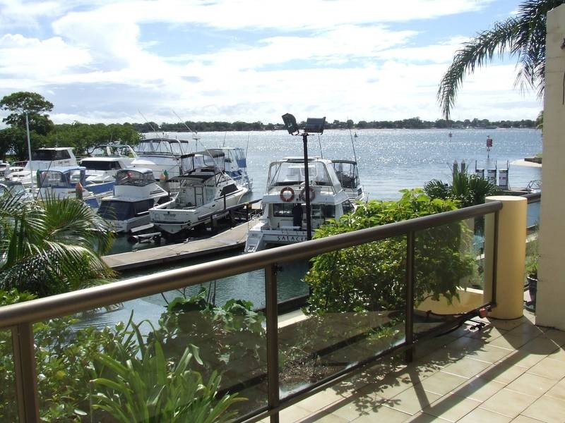 Sandstone Point QLD 4511