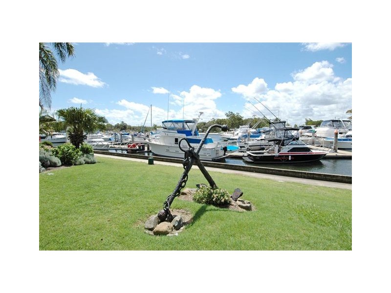 Sandstone Point QLD 4511