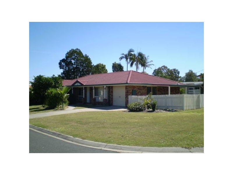 2 Beagle Ave, Bribie Island QLD 4507