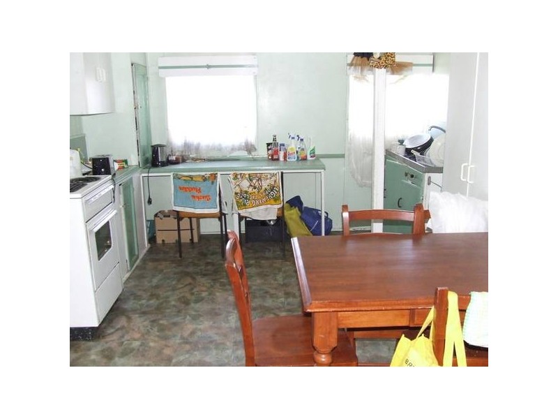 14 Hall Avenue, Bribie Island QLD 4507