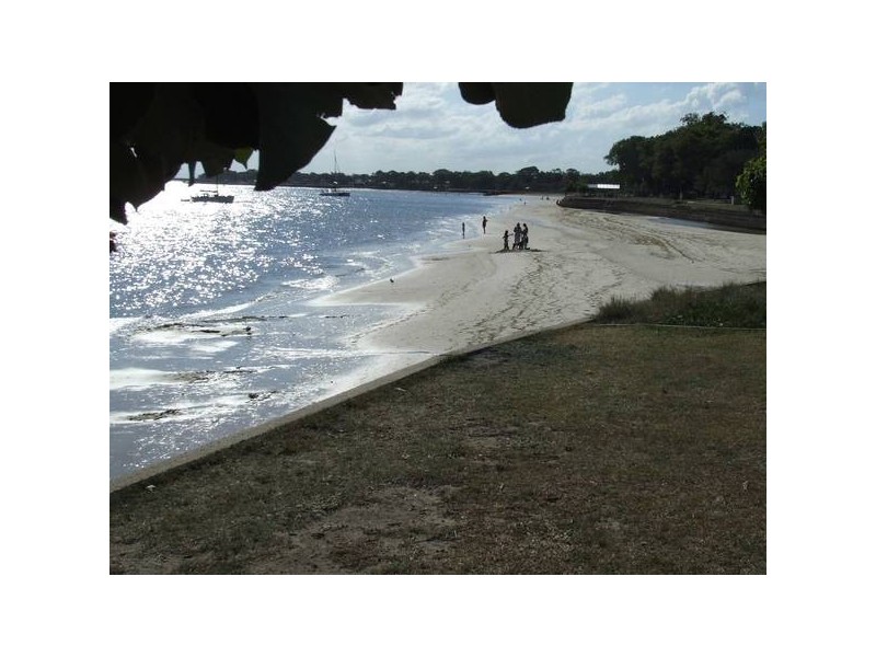 14 Hall Avenue, Bribie Island QLD 4507