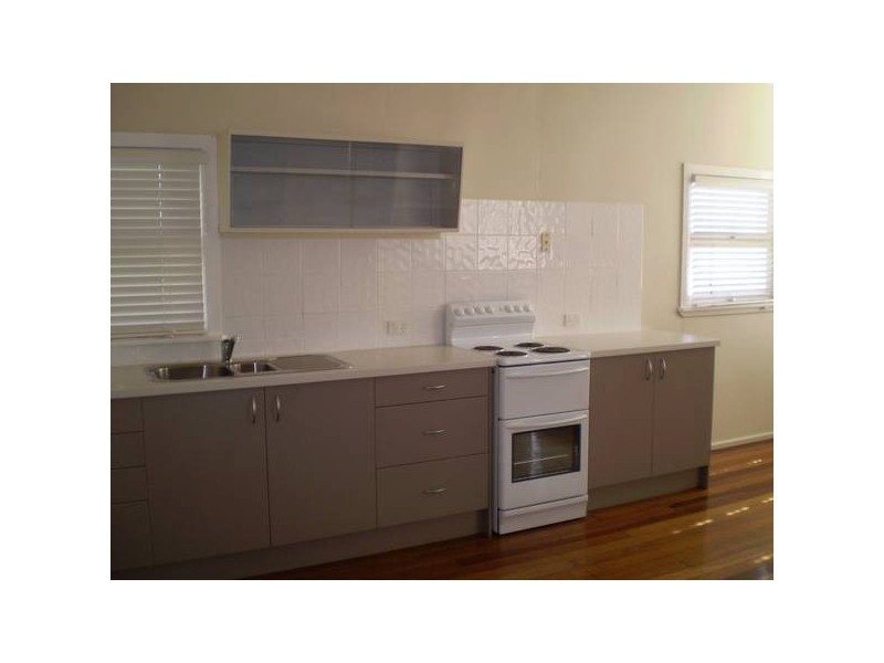 18 Ottiwell STreet, Bribie Island QLD 4507