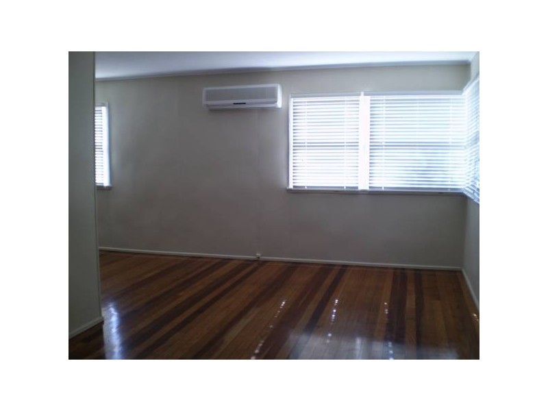 18 Ottiwell STreet, Bribie Island QLD 4507