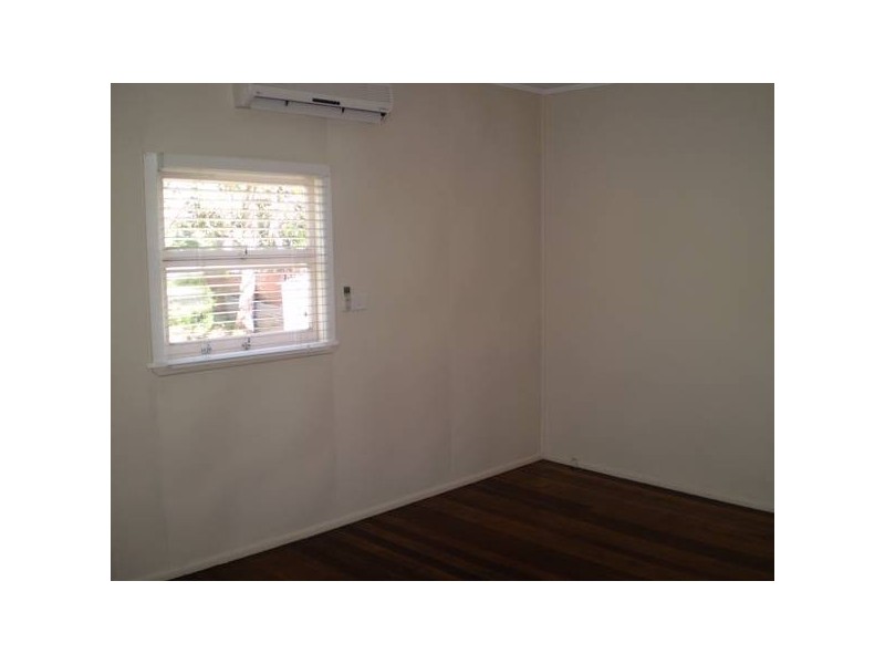 18 Ottiwell STreet, Bribie Island QLD 4507