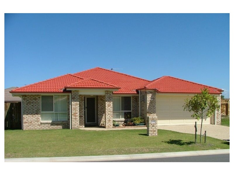 35 Bilinga Court, Sandstone Point QLD 4511