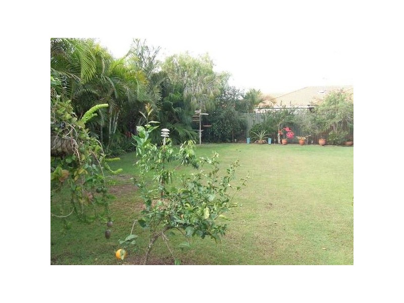 Sandstone Point QLD 4511