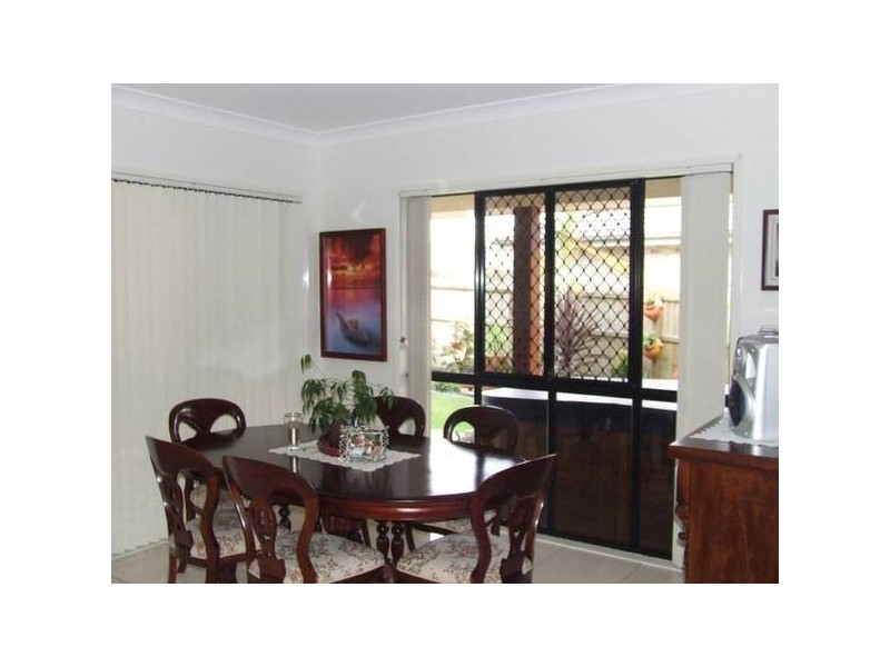 Sandstone Point QLD 4511