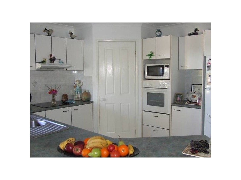 Sandstone Point QLD 4511