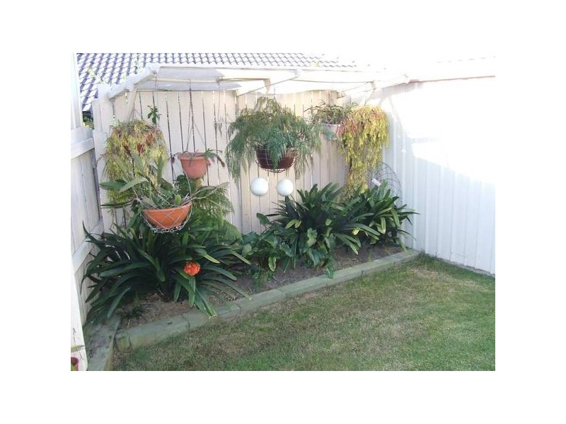 Sandstone Point QLD 4511