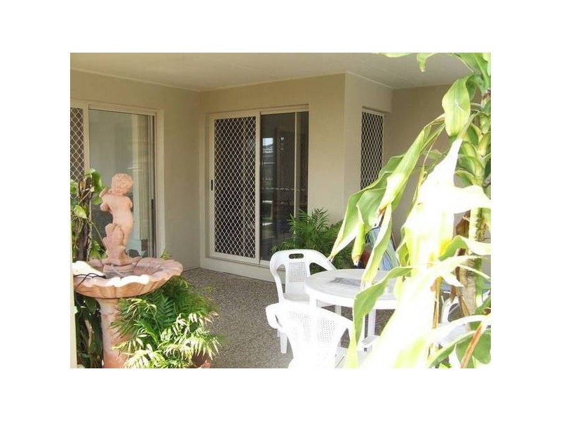 Sandstone Point QLD 4511