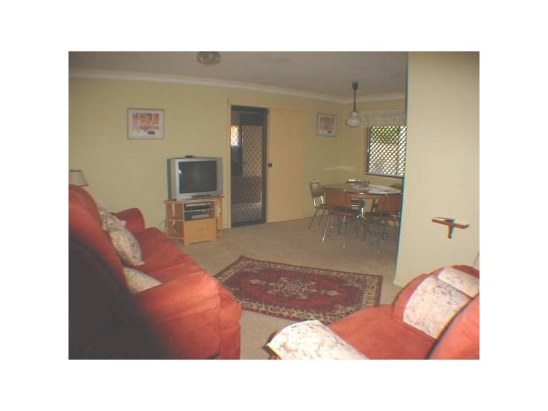 18 Yorkshire Drive, Bribie Island QLD 4507