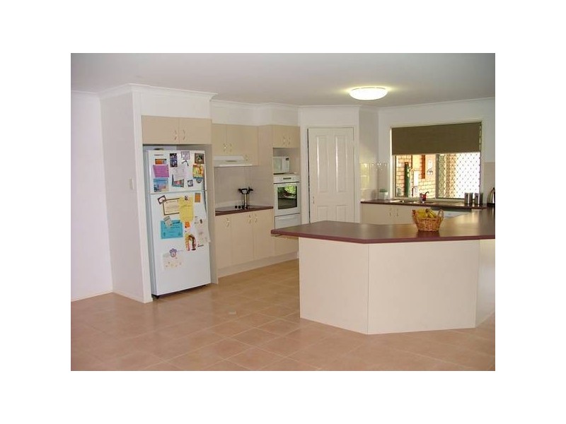 Sandstone Point QLD 4511