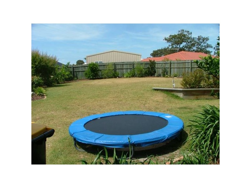 Sandstone Point QLD 4511