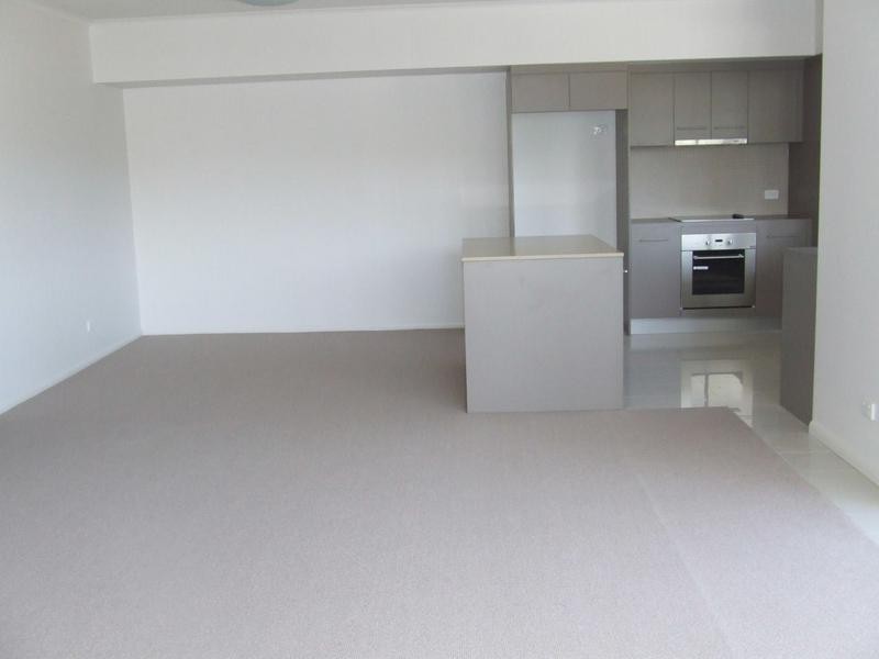 10/6 Dolphin Drive, Bongaree QLD 4507