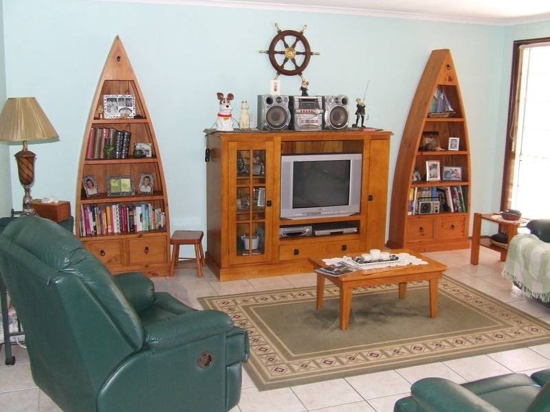 63 Bestman Road East, Sandstone Point QLD 4511