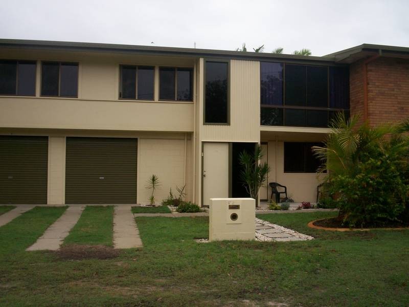 2/149 Sylvan Beach Esplanade, Bellara QLD 4507