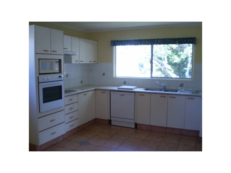 19 Winston Drive, Bongaree QLD 4507