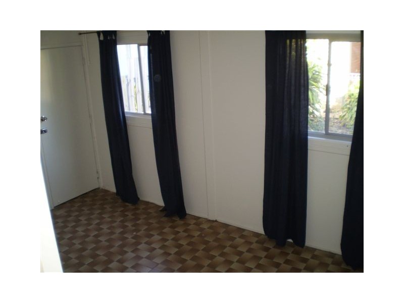 13 Lyrebird St, Bongaree QLD 4507