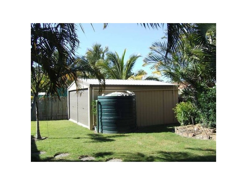 10 taylor, Bongaree QLD 4507