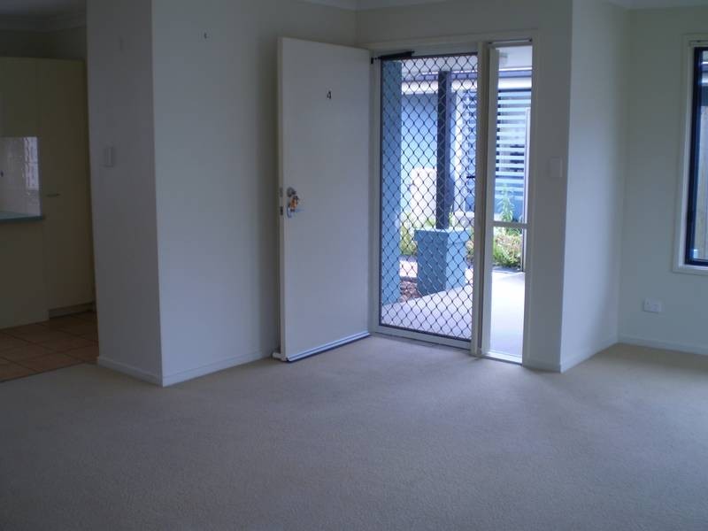 4 Seabreeze Court, Ningi QLD 4511