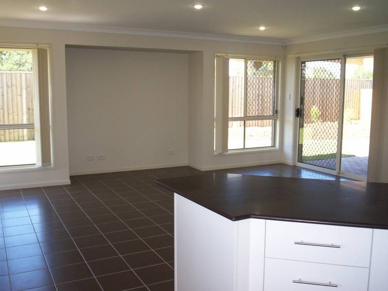 85 Sandheath Place, Ningi QLD 4511