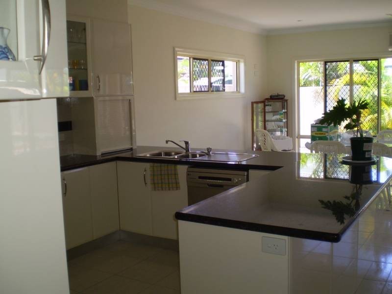 9 Genoa, Bribie Island QLD 4507