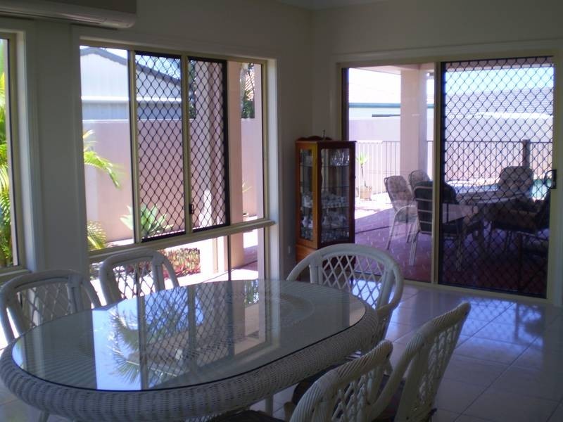 9 Genoa, Bribie Island QLD 4507