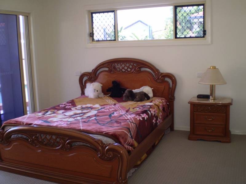 9 Genoa, Bribie Island QLD 4507