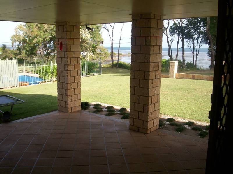 11 Avalon St, Sandstone Point QLD 4511