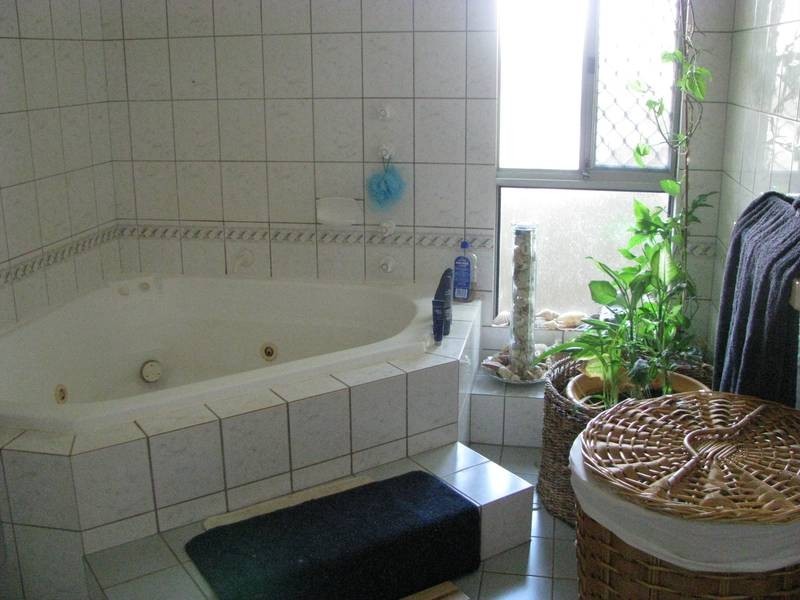 24 Gill Road, Broome WA 6725