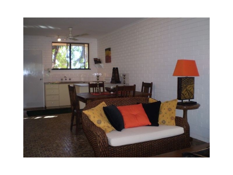 2/6 Robinson Street, Broome WA 6725