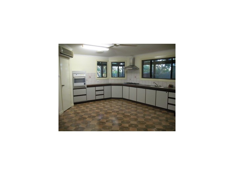 14 Barnsley Place, Broome WA 6725