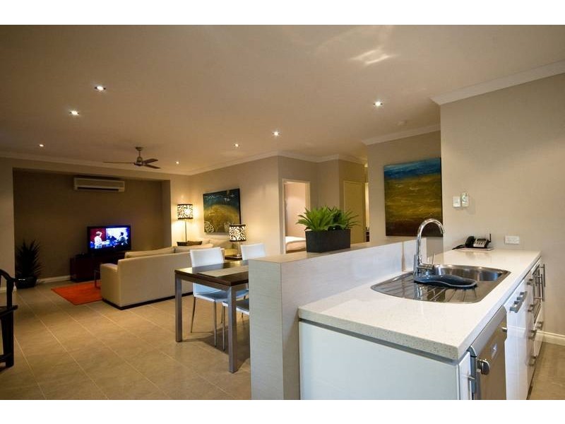 2/7 Haas Street, Broome WA 6725