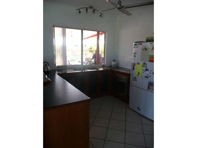 18 Flying Fox Ave, Broome WA 6725